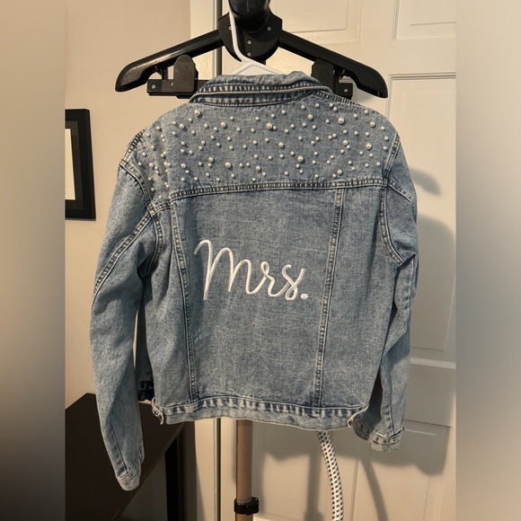 Heirloom Bridal Co. Denim Mrs. Pearl Jacket - Picture 3 of 4